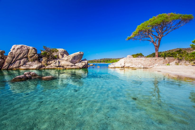 La plage de Palombaggia, en Corse La plage de Palombaggia, en Corse
