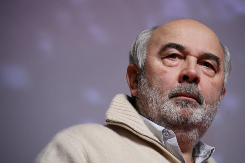 Gérard Jugnot : son sosie se faisait passer pour lui Gérard Jugnot : son sosie se faisait passer pour lui
