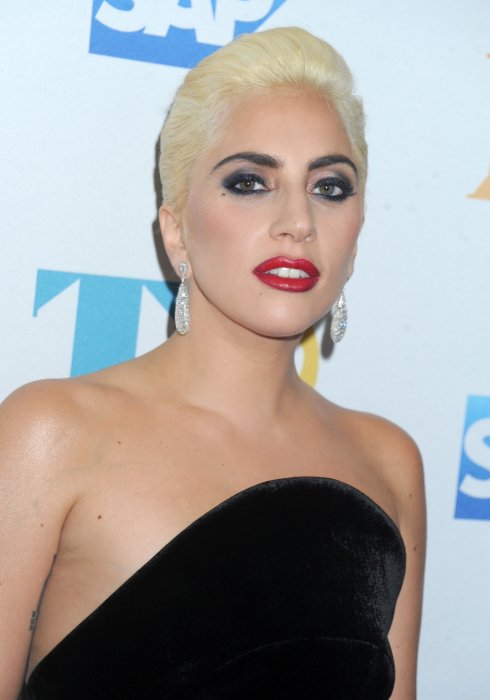 Lady Gaga sort son nouvel album Lady Gaga sort son nouvel album