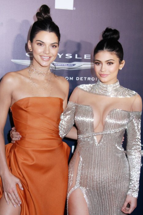 Kendall et Kylie Jenner : Mieux vaut deux fois qu'une Kendall et Kylie Jenner : Mieux vaut deux fois qu'une