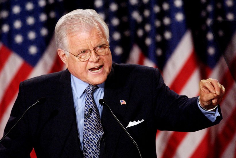 Edward Moore Kennedy Edward Moore Kennedy