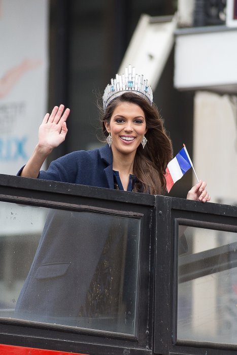 Iris Mittenaere, de retour en France Iris Mittenaere, de retour en France
