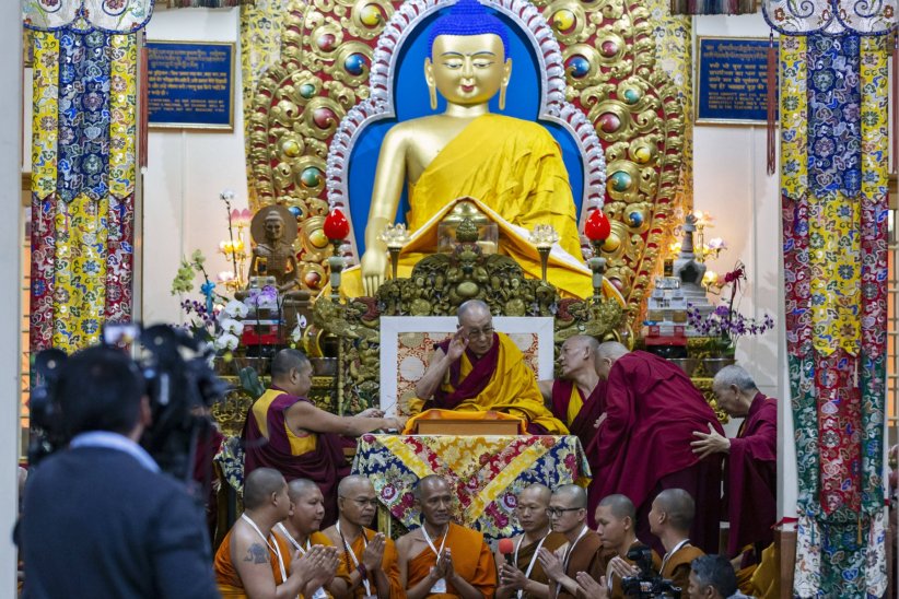 Après 369 ans à la tête du pouvoir politique, le dalaï-lama ne l'est plus Après 369 ans à la tête du pouvoir politique, le dalaï-lama ne l'est plus