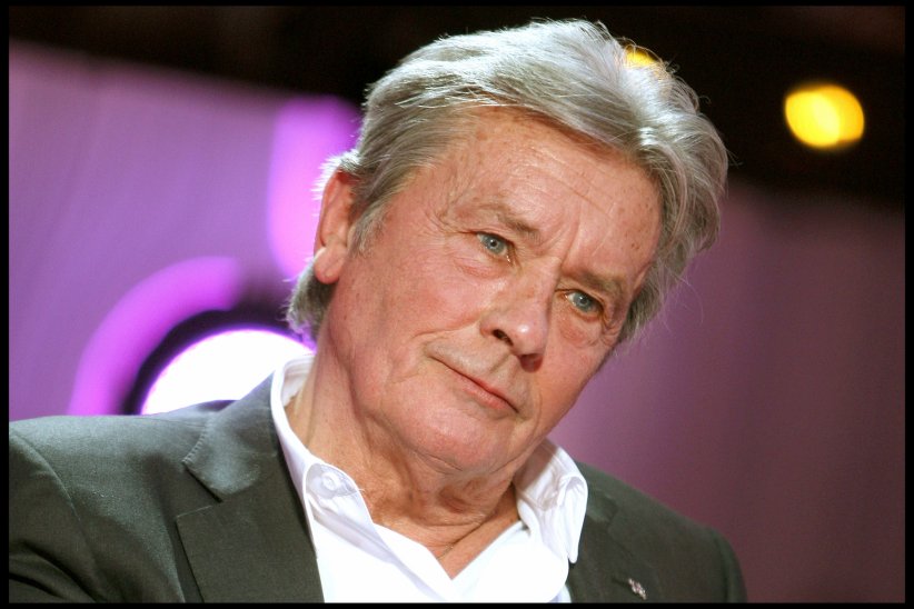 Alain Delon, honoré à Cannes malgré la polémique Alain Delon, honoré à Cannes malgré la polémique