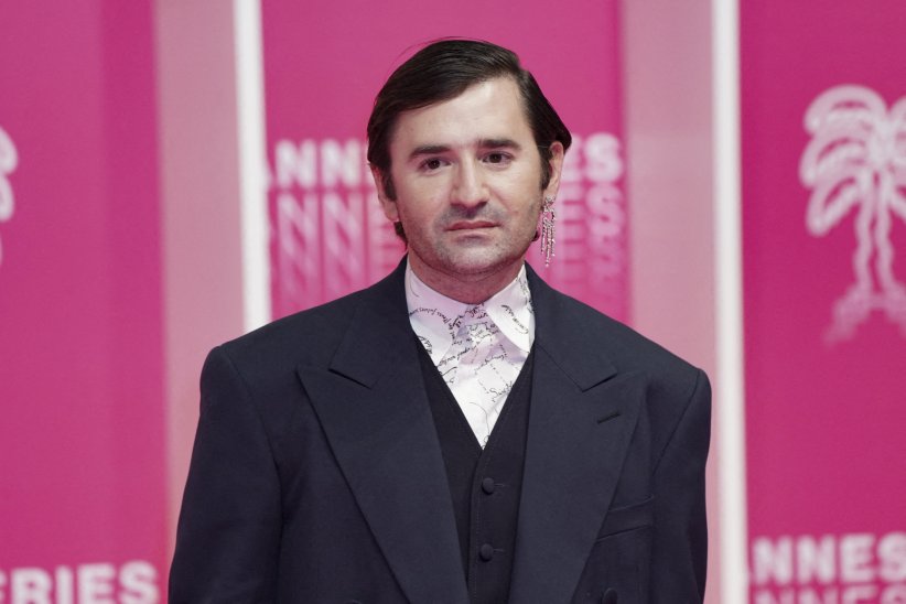 Nicolas Maury : "J'aimerais juste faire un signe au gouvernement" Nicolas Maury : "J'aimerais juste faire un signe au gouvernement"