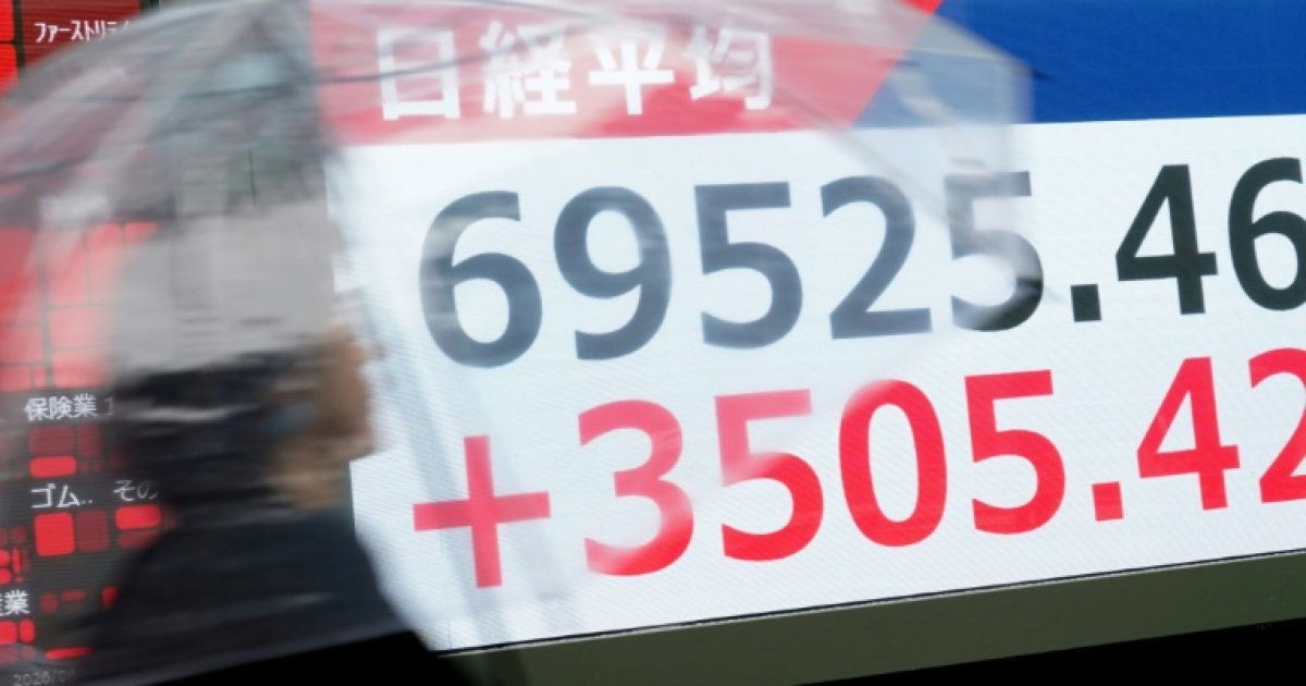 Accord Iran/Etats-Unis: le pétrole dégringole, les Bourses s'envolent en Asie