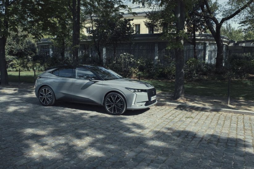 DS 4 E-Tense 225 ch DS 4 E-Tense 225 ch