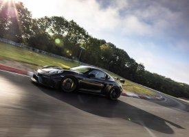 Le Porsche 718 Cayman GT4 RS en démonstration au Nürburgring
