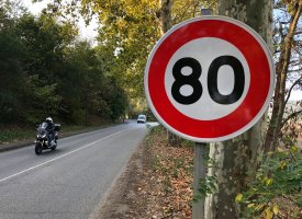 80 km/h : marche arrière toute !