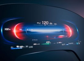 Un écran de 56 pouces et de l'IA pour la Mercedes EQS