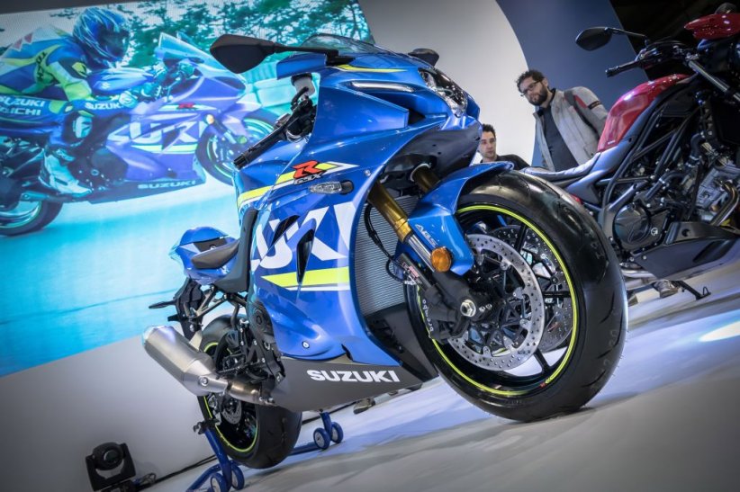 SUZUKI GSX-R 1000 Concept : le mythe renouvelé SUZUKI GSX-R 1000 Concept : le mythe renouvelé
