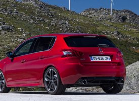 PEUGEOT 308 GTi