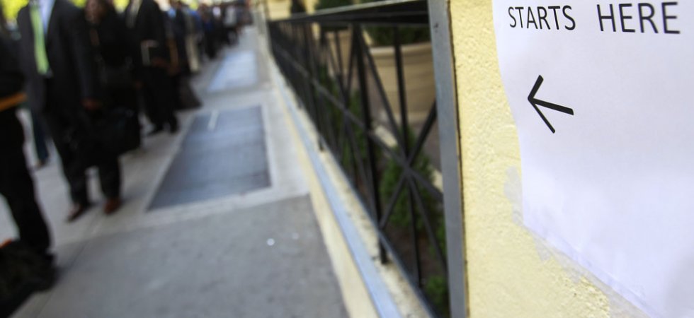 Les inscriptions hebdomadaires au chômage déçoivent aux Etats-Unis