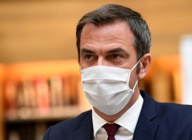 Vaccination : les 18-55 ans atteints de "maladies chroniques" éligibles dès samedi