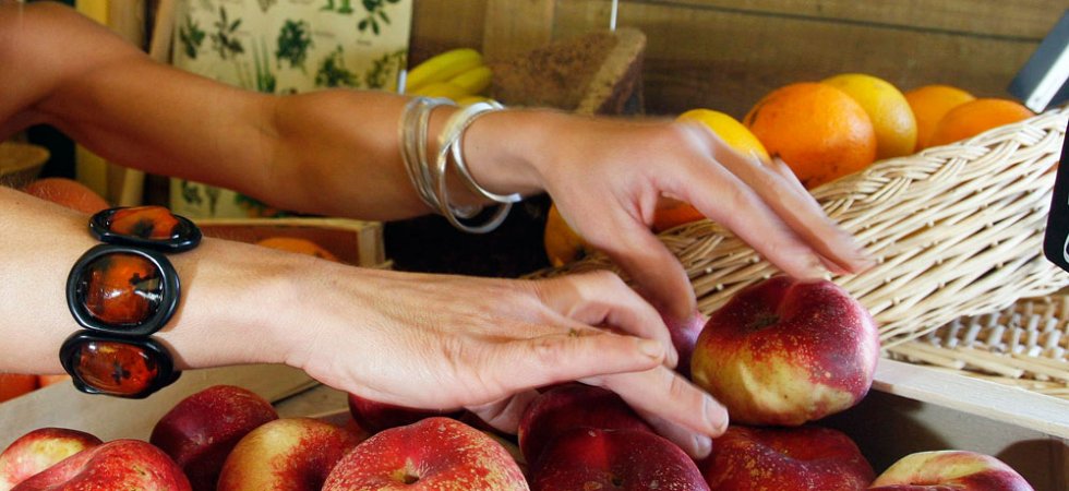Chèque alimentaire : priorité aux 18-25 ans ?