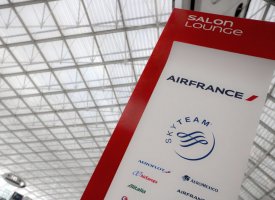 Air France : Anne-Marie Couderc souhaite rencontrer les syndicats
