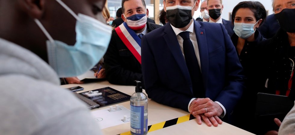 Couvre-feu : il faut tenir encore "4 à 6 semaines", selon Emmanuel Macron