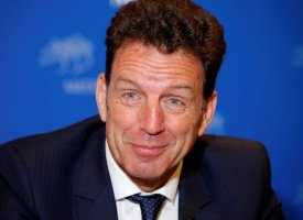 Retraite : le Medef propose de porter l'âge légal de 62 à 64 ans