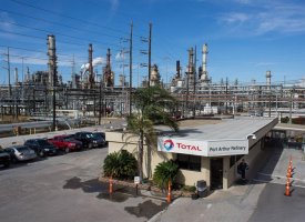 Environnement : qui sont les 20 groupes responsables d'un tiers des émissions de CO2 ?