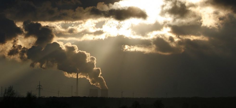 Allemagne / Eco : les commandes d'usines flanchent en février
