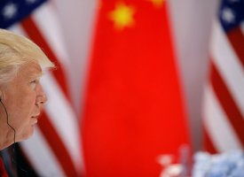 Commerce, Covid-19, Huawei : les Etats-Unis remontés contre la Chine