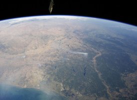 ArianeGroup, HEC Paris et l'ESA vont explorer l'économie spatiale du futur