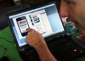 Accros aux ventes d'occasion entre particuliers : vous allez devoir déclarer vos revenus !