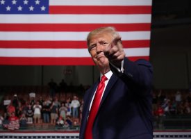 Wall Street : Trump voit le Dow Jones à 36.000 points sans la Chine