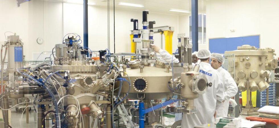 Riber : commande d'un système de recherche en Asie