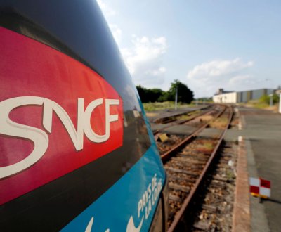 10 grands groupes qui vont verser la "prime Macron" à leurs salariés