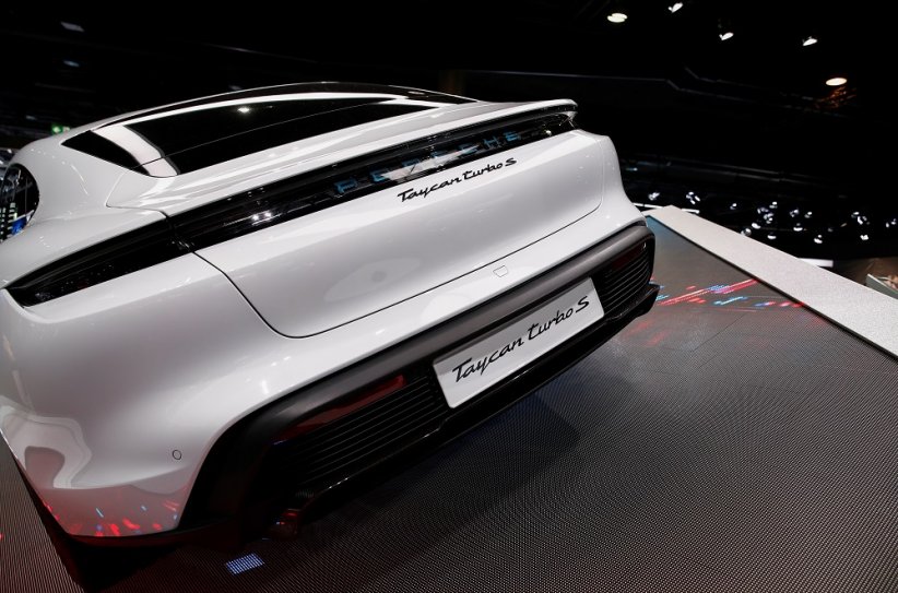 3. Porsche Taycan 3. Porsche Taycan