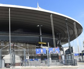 Pourquoi l'État devrait vendre le Stade de France