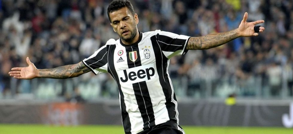 La reprise de volée exceptionnelle signée Dani Alves contre Monaco !