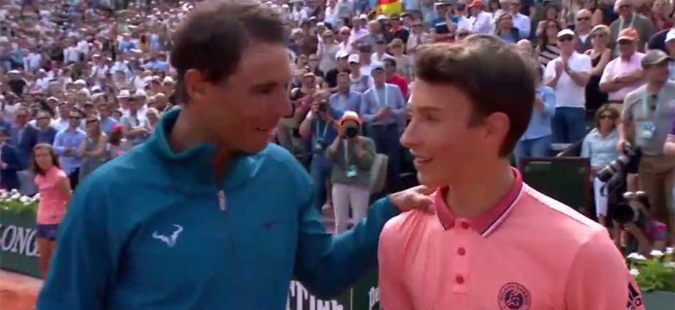 Nadal fait le show avec un ramasseur de balle