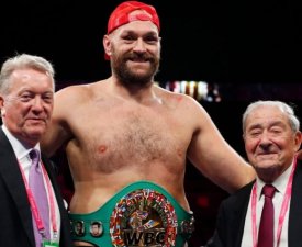 Boxe - Lourds : Fury bat Wilder par KO et conserve son titre WBC