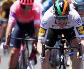 UAE Tour (E4) : S.Bennett l'emporte au sprint, Pogacar reste leader du classement général