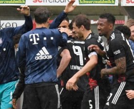 Bundesliga (J33) : Lewandowski tient son record, le Bayern Munich accroché