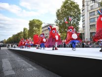Les Phryges n'ont pas manqué la fête Les Phryges n'ont pas manqué la fête