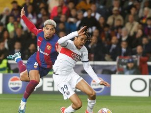 FC Barcelone : Araujo sort du silence 