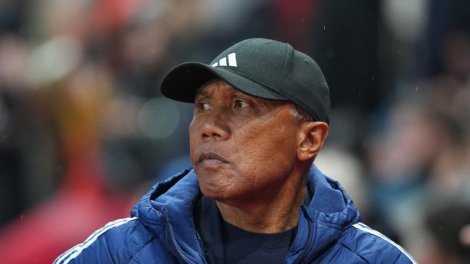 Paris FC : Kombouaré sera là pour la reprise