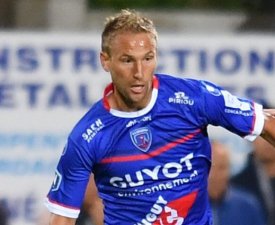 National 1 (J6) : Dunkerque prend les commandes, Concarneau double Versailles
