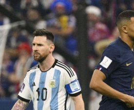 Messi élu meilleur joueur de l'année 2022 devant Mbappé et Benzema