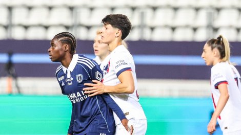 PSG (F) - De Almeida : « On est largement ...