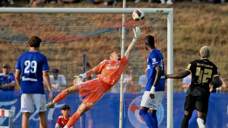 Amical : Strasbourg prend l'eau contre ...