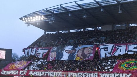 Metz-OL : Un chien policier meurt lors de ...