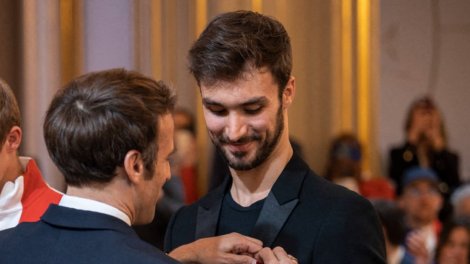 Χειμερινοί Αγώνες 2026: Τιμήθηκαν μετάλλιο στα Ηλύσια