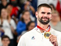 Lucas Mazur : médaille d'or en para badminton Lucas Mazur : médaille d'or en para badminton