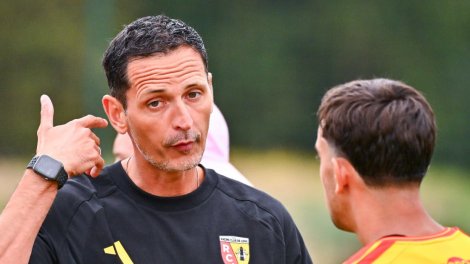 Φιλικά: Ο φακός κυριαρχεί στο Boulogne-sur-Mer, ικανοποιημένος ο Toppmöller