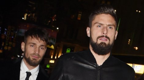 Ο Ντεμπούσι επιστρατεύει τον… Ζιρού!