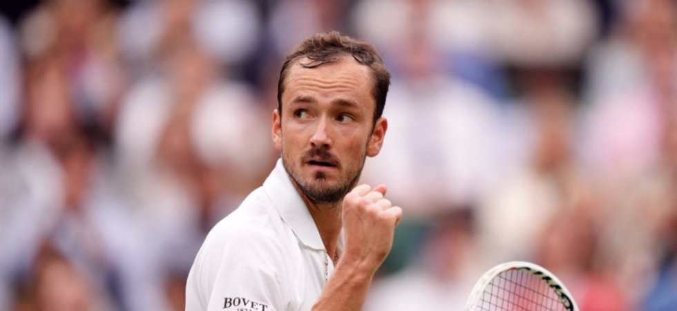 Wimbledon (H) : Un Medvedev taille patron élimine Sinner